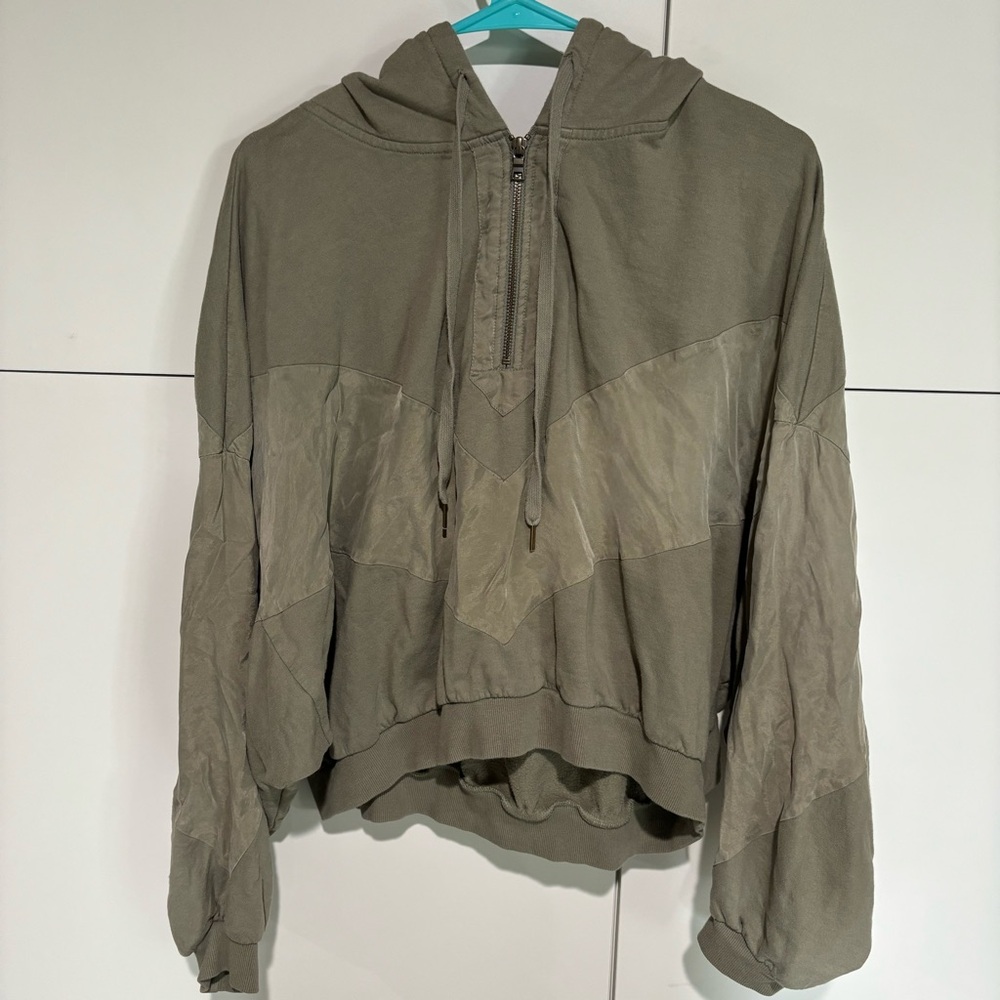 EUC Victoria's Secret Pink Large Womens Jacket Sport Full Zip Olive Green Active